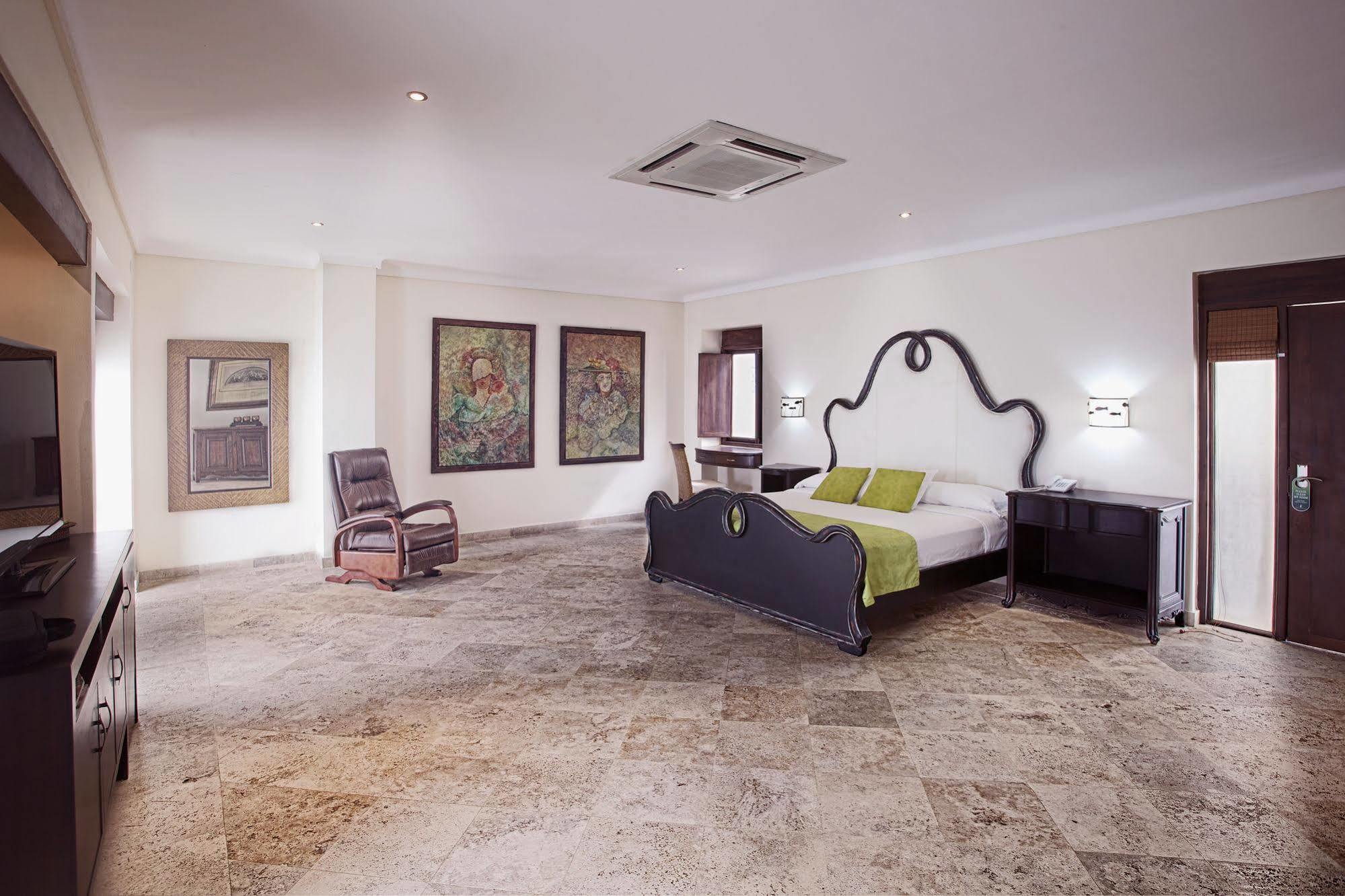 Vistamarina Casa Hotel (Adults Only) Cartagène Extérieur photo